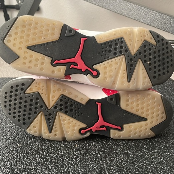 Air Jordan 6 Retro Gs Red Oreo - Picture 4 of 4